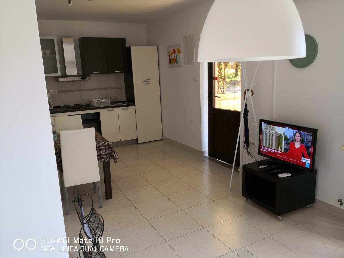Apartmans Luce E Stella Malinska Εξωτερικό φωτογραφία