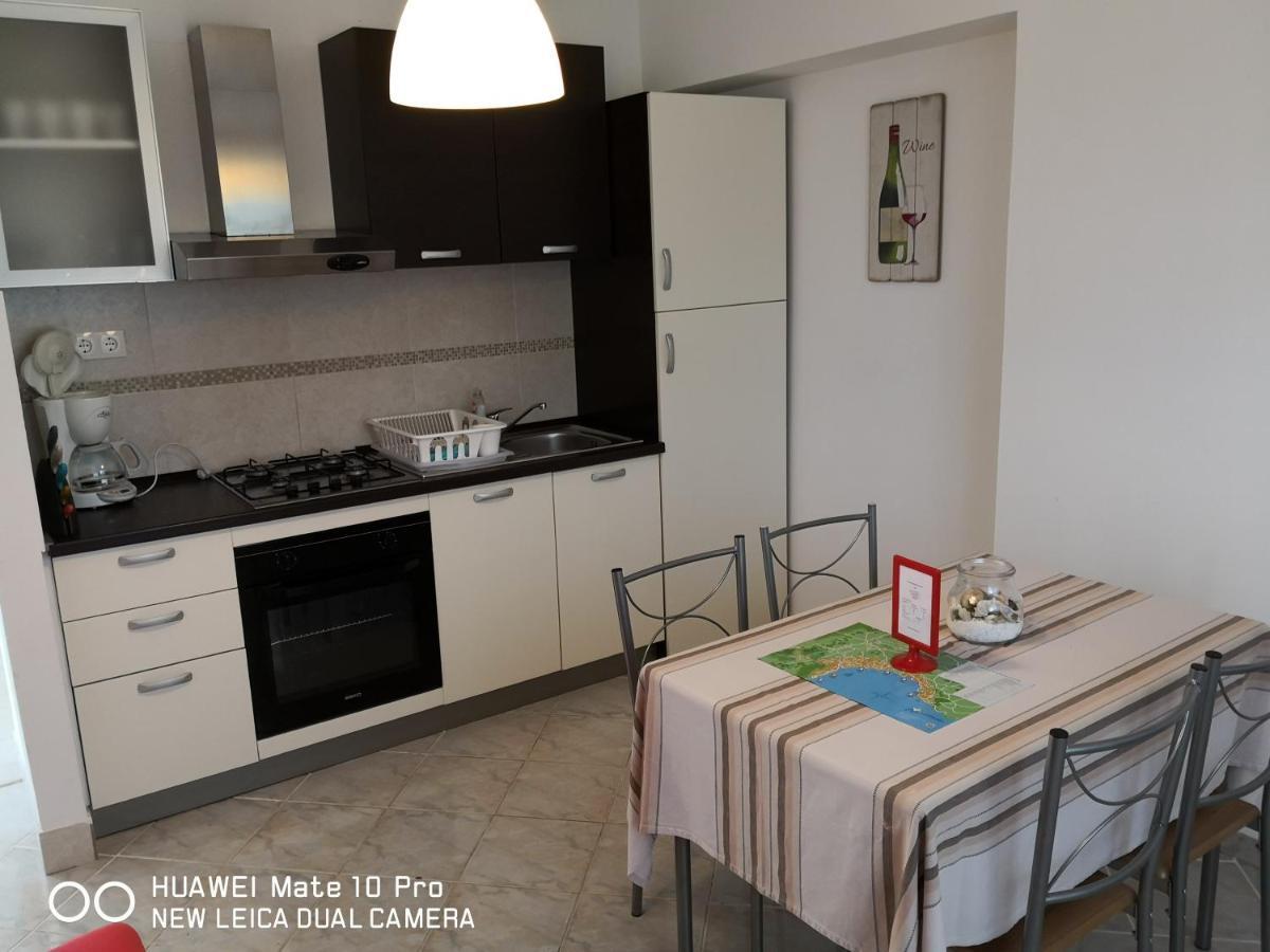 Apartmans Luce E Stella Malinska Εξωτερικό φωτογραφία